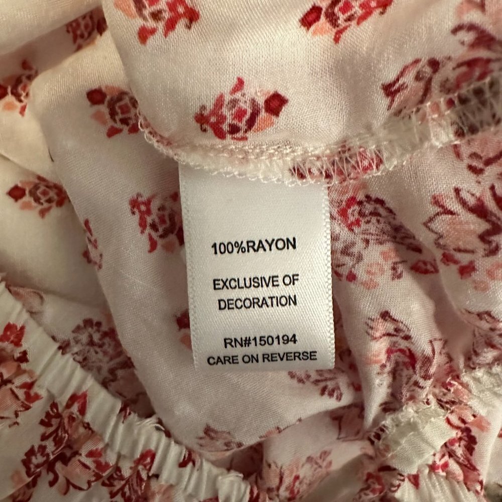 One Shoulder Boho Top w/Tassles by Living Doll Red & Pink Floral print size smal - Picture 8 of 8